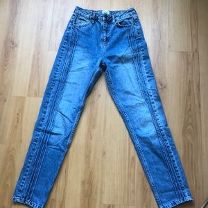 Urban Outfitters BDG MoM Jeans W24 L32
